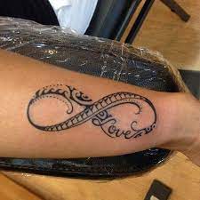 It has a lot of strokes than the usual one and is encouraged to look dark and deep. Image Result For Hawaiian Infinity Tattoo Hawaiiantattoos Polynesian Tattoos Women Couple Tattoos Cute Tattoos