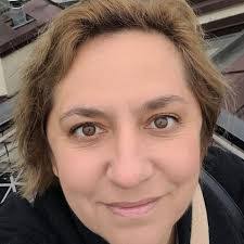 Christine Lawless's Instagram, Twitter & Facebook