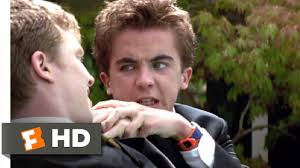 Фрэнки мюниц, хилари дафф, энджи хармон и др. Agent Cody Banks 7 10 Movie Clip Cody Kicks Butt 2003 Hd Youtube