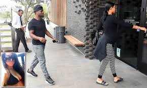 Kevin hart stars in the secret life of pets 2 in theaters june 7, 2019. Kevin Hart Takes Pregnant Wife Eniko Parrish Out For Lunch Daily Mail Online
