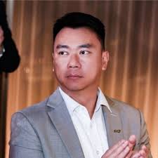 I am happy to share I am starting my new job as the Consumer Marketing  Manager at DFS IDP Indonesia!