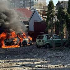 Ukraine's Zaporizhzhia hit by Russian ...
