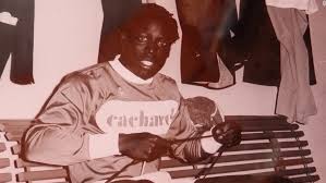 When jean adams first child, angus macpherson, was born, jean adams was 67 years old. Jean Pierre Adams The 38 Year Coma That Can T Stop Love Cnn