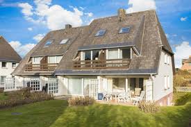The reinhart collection formed by oskar reinhart is now held in a museum in his old house, am römerholz in winterthur, zurich canton, switzerland, as well as the museum oskar reinhart in the centre of winterthur. Ferienwohnung C Haus Carola App 13 Wenningstedt Ferienwohnungen Immobilien Auf Sylt Sylt Er Gmbh