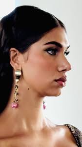 Mara Cabrera Fashion Show @maracabrera_ , Agradecidas por tu invitación y  enamoradas de tus diseños. , Jewelry: @liedigarci