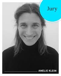 amelie.klein ist freischaffende Kuratorin, Autorin und Designkritikerin.  Gemeinsam mit dem Kurationsduo Design & Democracy entwickelte sie die  Ausstellung „Für alle! Demokratie neu gestalten“, die 2023 in der  @bundeskunsthalle Bonn zu sehen war