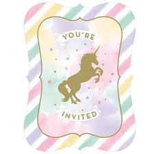 Comme pour chaque anniversaire, il y avait un dessin sur lequel tous les invités ont pu laisser leur empreinte. 8 Cartes Invitation Invite Theme Anniversaire Licorne Doree Et Pastel