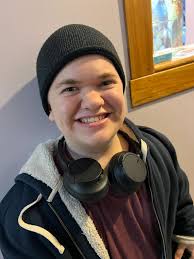 Has anyone had Owen's for intro to ethics or johnson for English 1010??