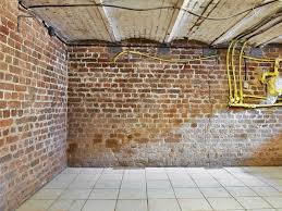 Humidité et salpêtre 8 messages oct. Le Cuvelage La Solution Pour Supprimer L Humidite Dans Les Murs