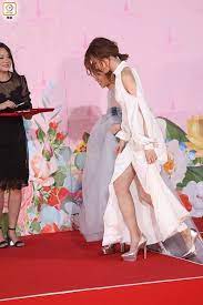 Include (or exclude) self posts. æ¸¯å§ å³è‹¥å¸Œè…³è¸©å››å‹é«˜è¸­éž‹éšªä»† On Cc æ±ç¶² Line Today