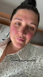 Samantha Bridges's Instagram, Twitter & Facebook