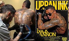 Flash forward to august 2014 and the parents of twins monroe and moroccan went their separate ways. Nick Cannon Spends 30 Hours Getting More Ink Added To His Back Daily Mail Online