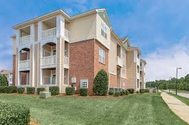 Charlotte is a major city and commercial hub in north carolina. 100 Best Apartments In Charlotte Nc With Pictures