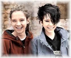 Tokio hotel is a german rock band, founded in 2001 by singer bill kaulitz, guitarist tom kaulitz, drummer gustav schäfer, and bassist georg listing. The Twins Bill And Tom Kaulitz Of Tokio Hotel Will Celebrate Their 21st Birthday On September 1 Description From Nto4toki Tokio Hotel Tom Kaulitz Bill Kaulitz