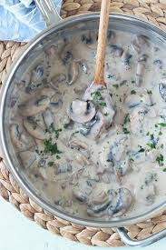 Sauce Aux Champignons Facile Avec Ou Sans Creme Recette Sauce Aux Champignons Recette Cuisine Culinaire