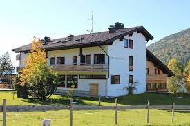 14.000 mï¿½ grundstï¿½ck am haus, eignet sich zur haltung. Haus Rheinland Pfalz Home Facebook