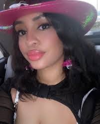 Ashlyn Cabrera's Instagram, Twitter & Facebook