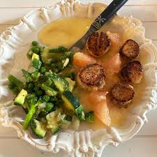 Who needs toast when you have these? Low Carb Scallops With Grapefruit Butter Sauce Farm To Jar Food
