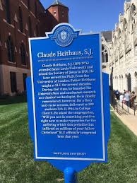Recognition For Pillars Of The University At St Louis University Saint Louis University University Louis