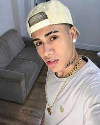 O bebê gosto mais de você do que de mim (.) confira o hit o bebe do kevinho e mc kekel, mais um funk romântico de dois grandes nomes do funk brasileiro. 15 Mc Kevinho Ideas Mcs Lady And Gentlemen Boys