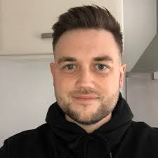 Danny Cartwright's Instagram, Twitter & Facebook