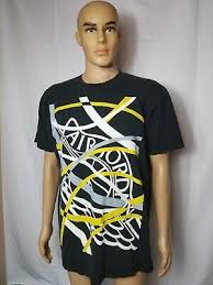Black And Yellow Jordan Shirt Nike Air Jordan Spellout Black Yellow White Wings Net Graphic Tee Shirt Mens Xl Fashion Clothing Shoes Acce In 2020 Mens Tee Shirts Graphic Tee Shirts Mens Shirts