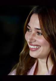 U would hv seen the Noise these ndc Fooooools would hv made in this country  if Samira or madam Beacky were the ones who dyed their hairs like this....  Mmoaaaa Agyimiiiifo in