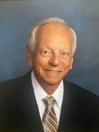 Car dealer Maury O'Daniel dies