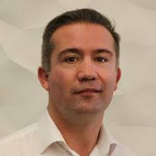 Bruce Richard's Instagram, Twitter & Facebook