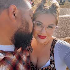 Are there local coffee shops in Albuquerque that serve banana lattes?