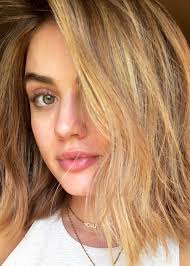 The pretty little liars alum showed off her lighter hair color on instagram with a picture of her. Lucy Hale Is A Brunette Again Beauty Crew