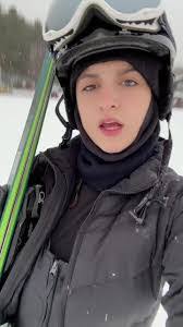 Sydney Goode's Instagram, Twitter & Facebook