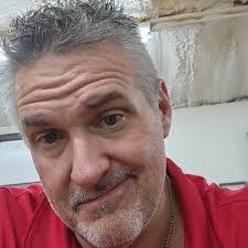 Dennis Mckeever's Instagram, Twitter & Facebook