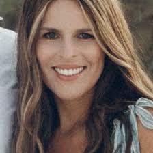 McKenzie Bender (mckenziegarcia)