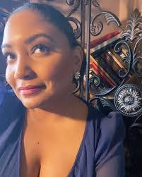 Jennifer Mears's Instagram, Twitter & Facebook