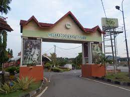 Came here for night zoo but it's kinda boring since d animals are either sleeping or it is too dark to see. Malacca Zoo Wikipedia