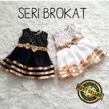 See more ideas about dress brokat, muslimah dress, kebaya dress. Baju Bayi Perempuan Dress Brokat Gold Untuk Kondangan Shopee Indonesia