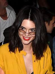 Kendall Jenner šokovala novým zostrihom: Kam zmizli jej dlhé vlasy?