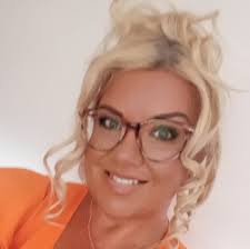 Anyone stayed at hotel azuline pacific in San Antonio, what were your  thoughts please 🙂