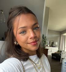 Marcella Alvarez (@marcellaalvarezzz) • Instagram photos and videos