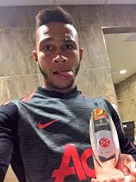 Leistungsdaten aktuelle saison von memphis depay (olympique lyon) einsätze tore vorlagen karten alle wettbewerbe. Memphis Depay On Twitter My First Goal For Manchester United Http T Co 4oaokemcwj