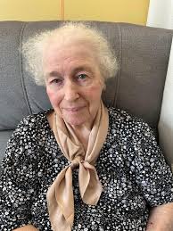 Happy Birthday, Marilyn. I hope you have a lovely day. The picture came up 