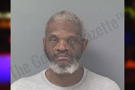 Gustavo Miranda Roman: https://thegeorgiagazette.com/douglas/gustavo- miranda-roman-3/