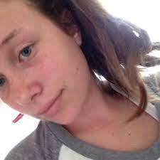 Crystal Flick's Instagram, Twitter & Facebook