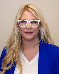 Tiffany Stoll's Instagram, Twitter & Facebook