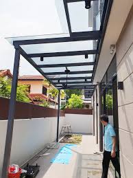 Polycarbonate roofing is thermoplastic material that is extremely sturdy, mouldable, lightweight, and able to withstand a range of temperatures. 2ezbuilders Polycarbonate Roof Polycarbonate Roofing Singapore