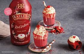 Mix in sour cream, milk, food color and vanilla. Nieuw Baileys Red Velvet Cupcake Mitra Nieuwe Niedorp Facebook