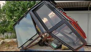 Trattoriusati.space è qui per te! Cabina Per Graziosi Ambrogio Vendita Macchine Agricole Facebook