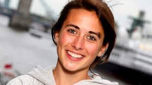 Emily Pigeon's Instagram, Twitter & Facebook