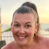 50+ "Victoria Hamlin" profiles